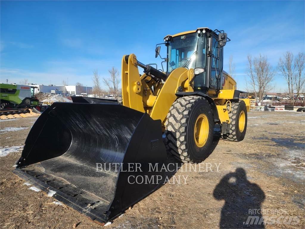 CAT 938M Колесни товарачи