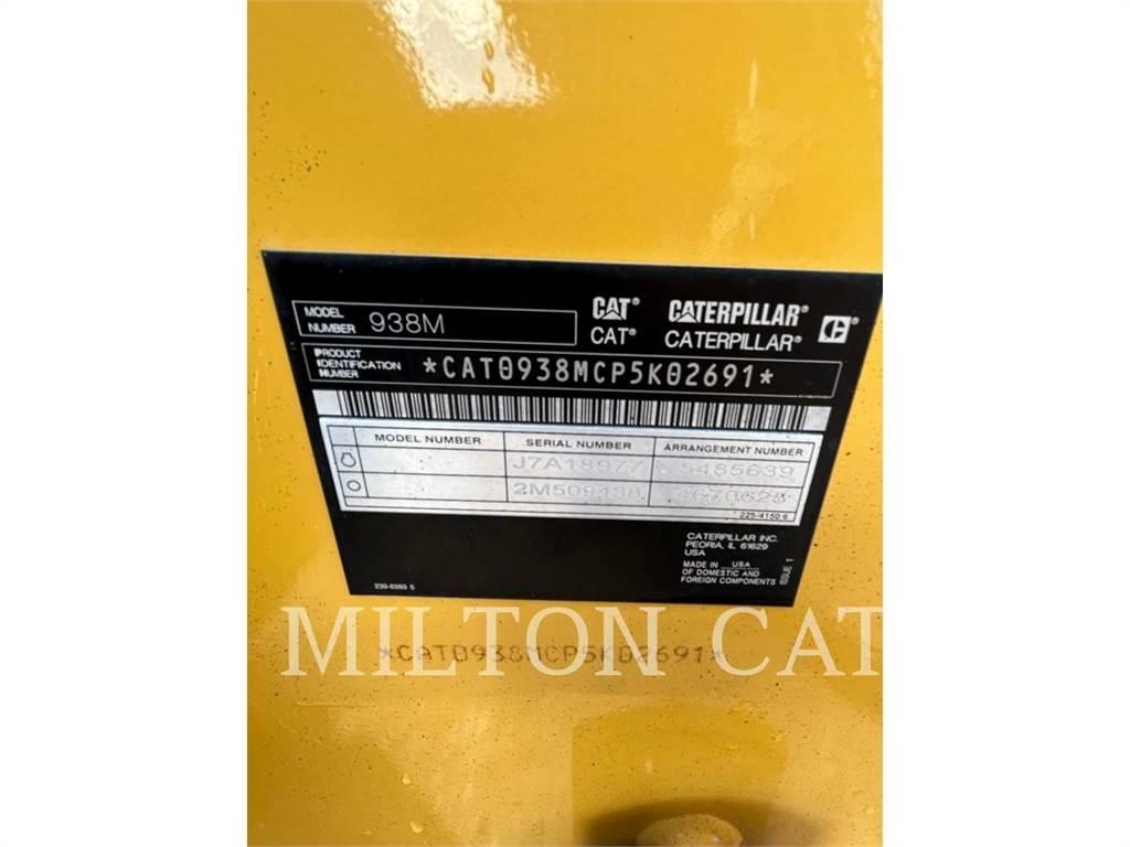 CAT 938M Колесни товарачи