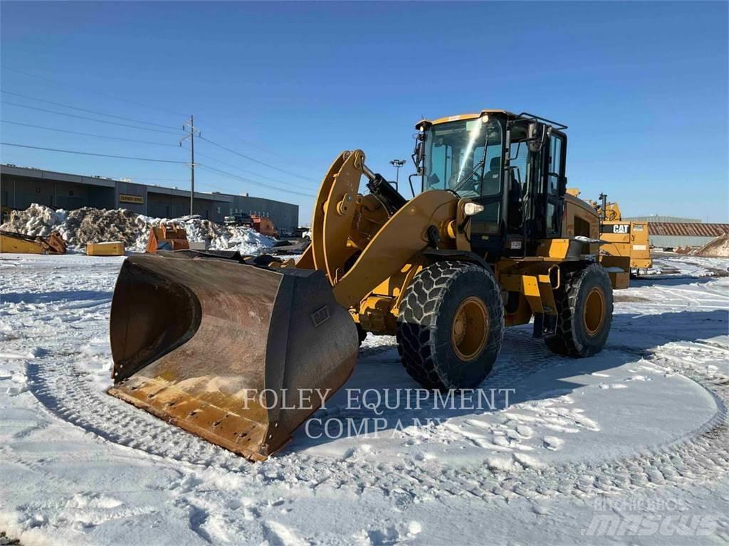 CAT 938M Колесни товарачи