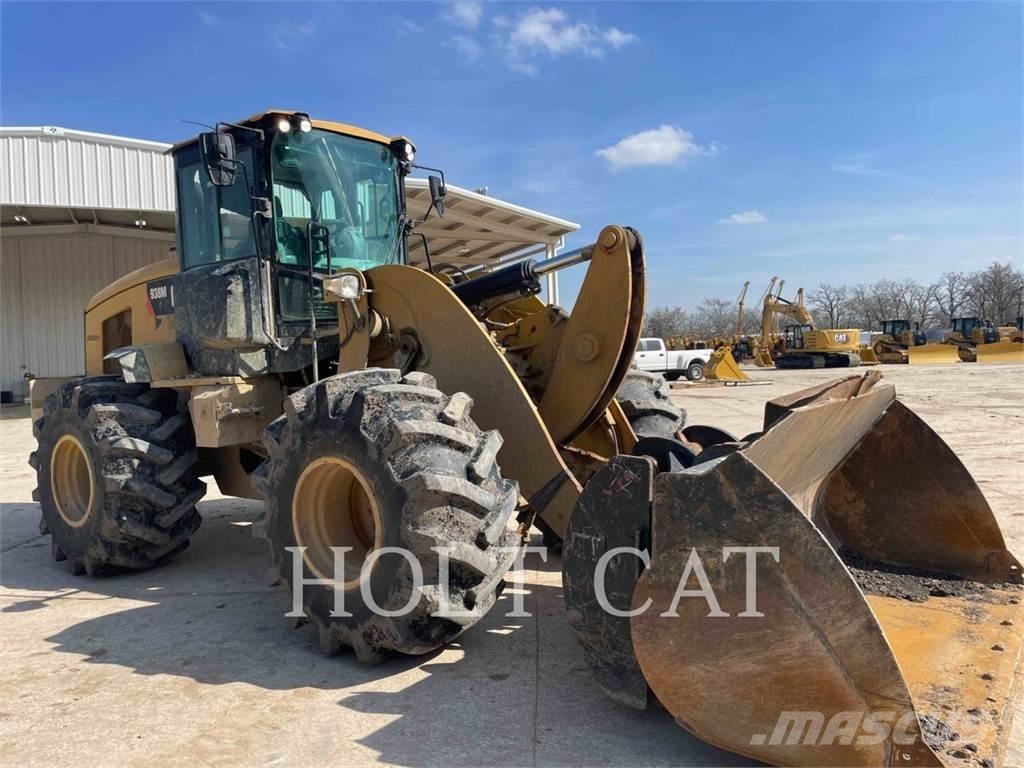CAT 938M Колесни товарачи