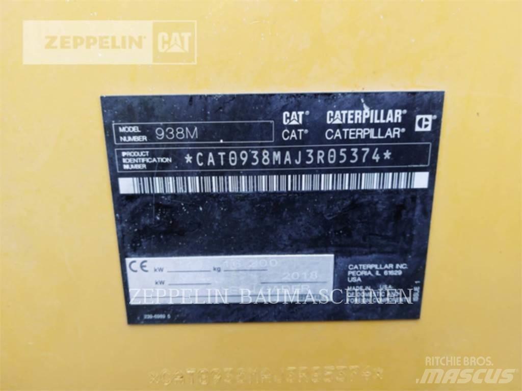 CAT 938M Колесни товарачи