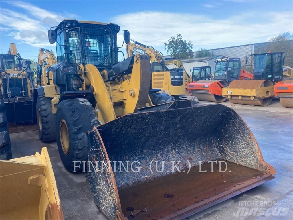 CAT 938M Колесни товарачи