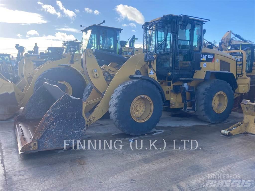 CAT 938M Колесни товарачи