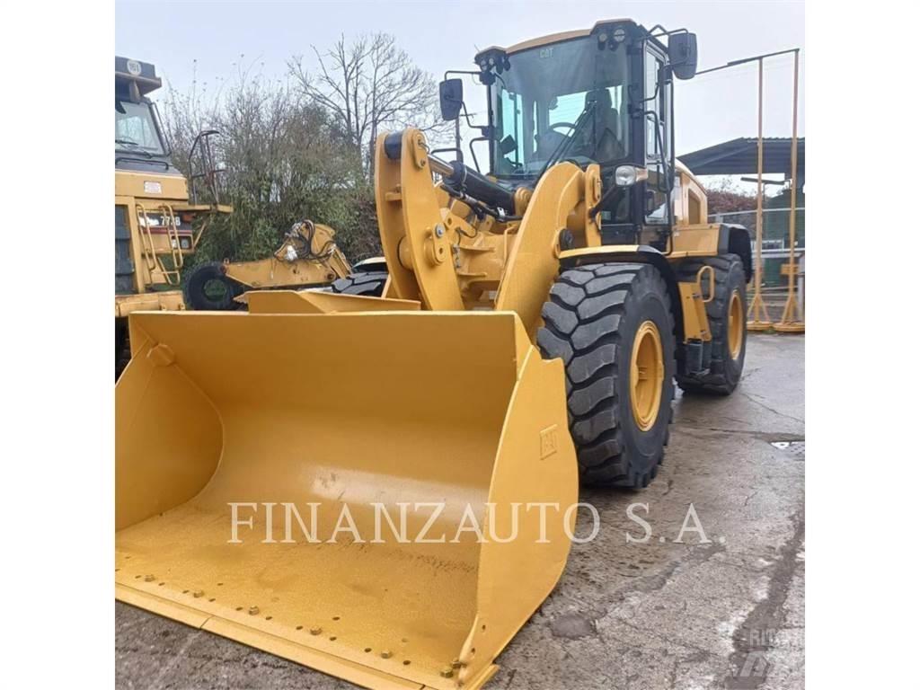 CAT 938M Колесни товарачи