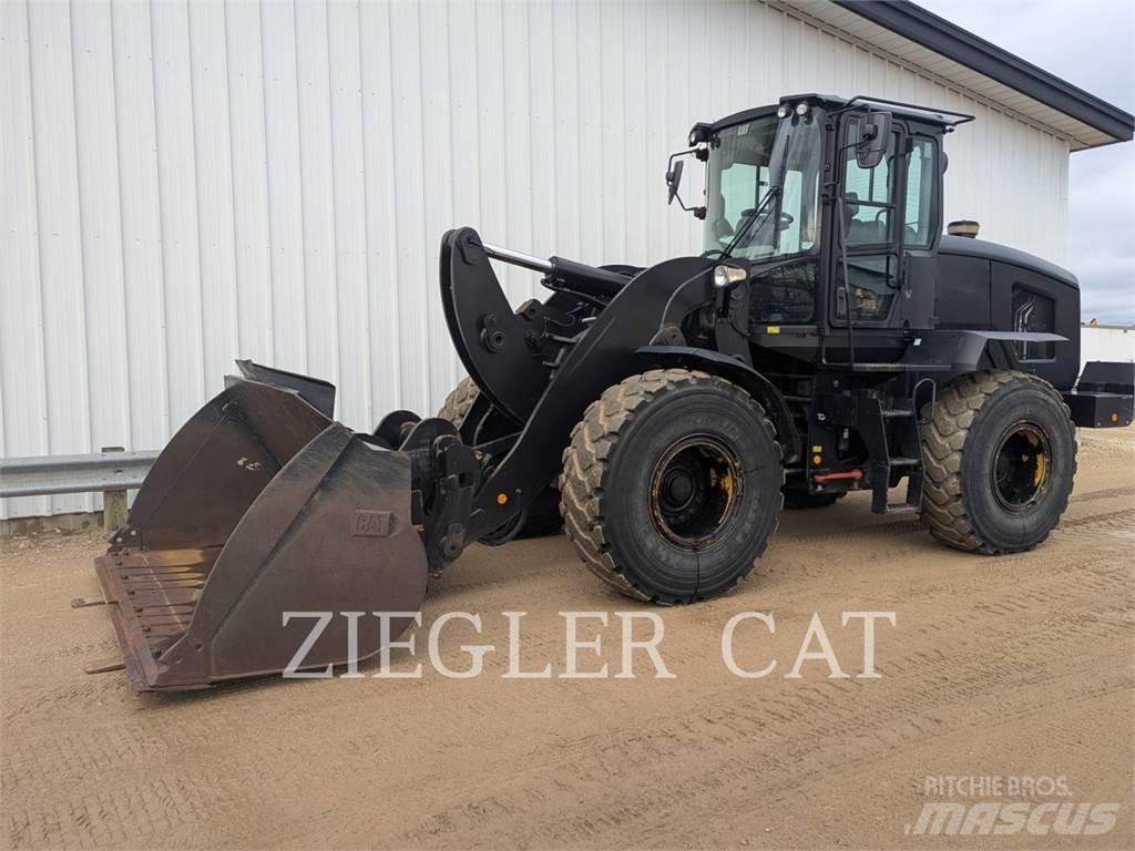 CAT 938M Колесни товарачи