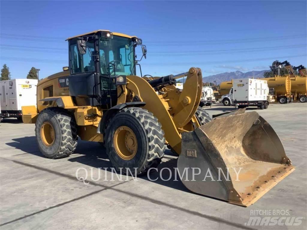CAT 938M Колесни товарачи