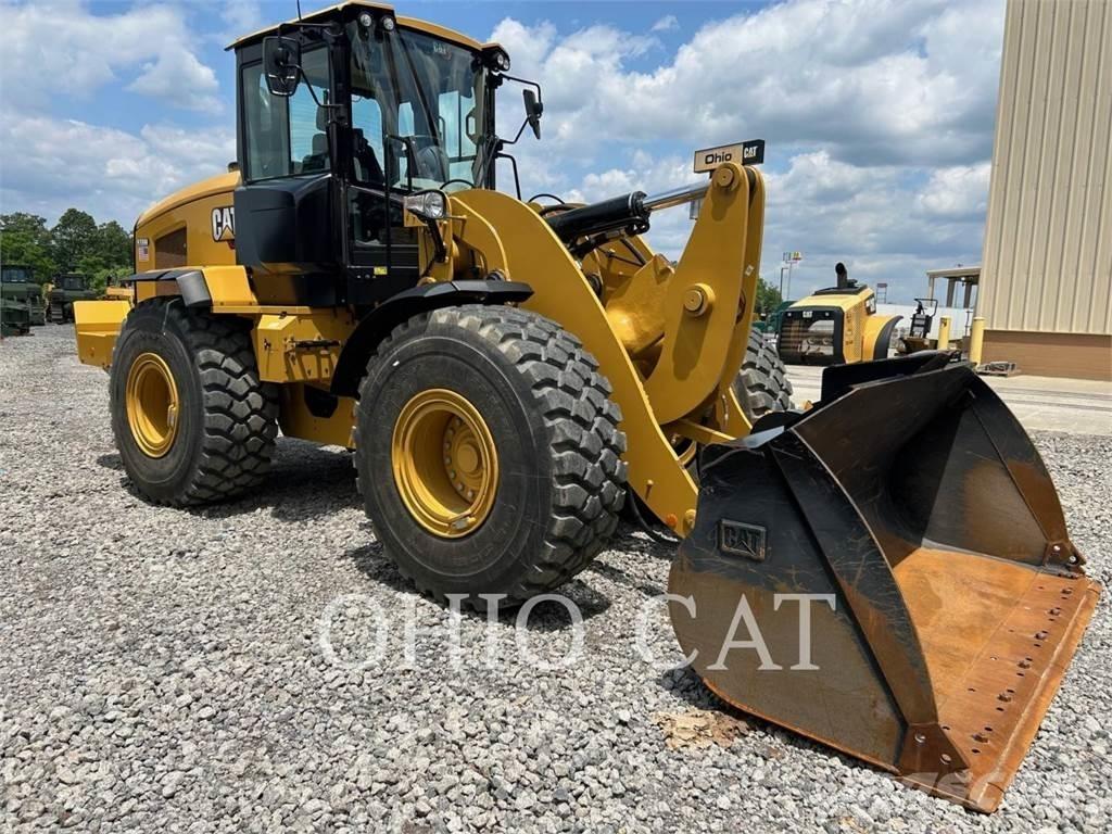 CAT 938M Колесни товарачи