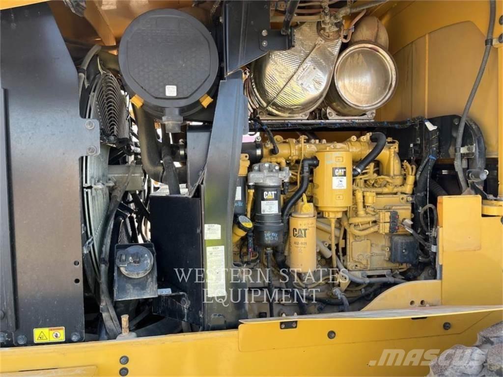 CAT 938M Колесни товарачи