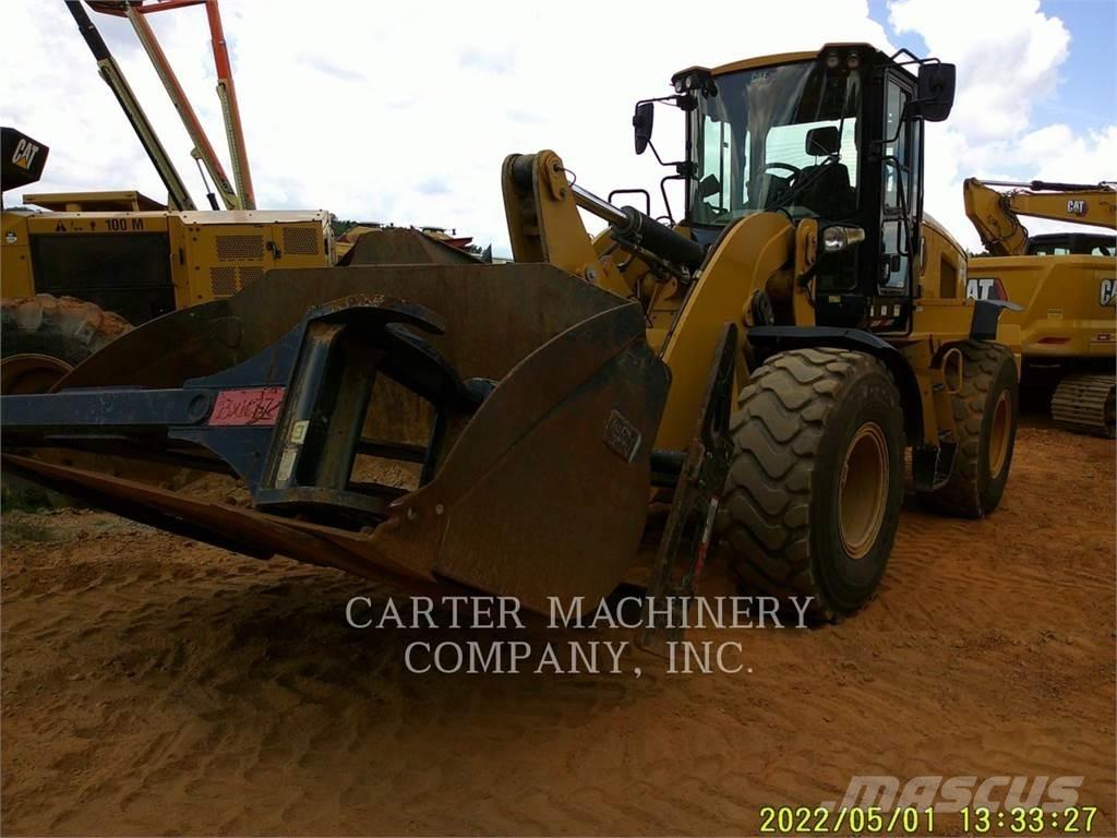 CAT 938M Колесни товарачи
