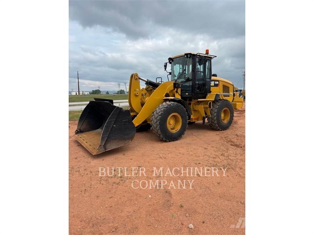 CAT 938M Колесни товарачи