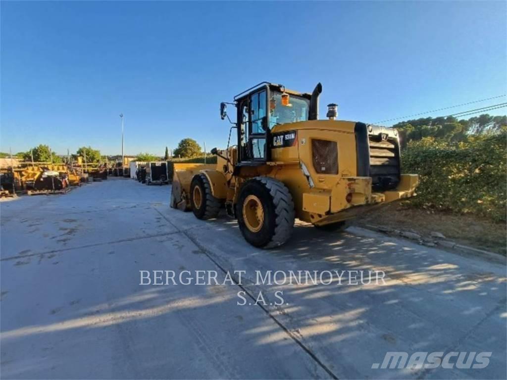 CAT 938M Колесни товарачи