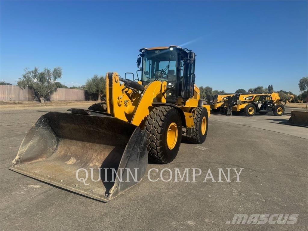 CAT 938M Колесни товарачи