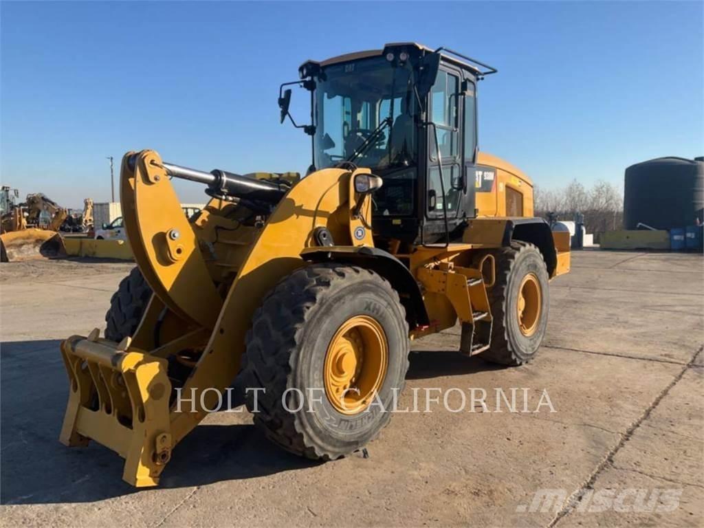 CAT 938M Колесни товарачи