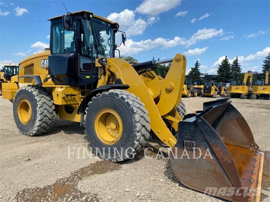 CAT 938M Колесни товарачи