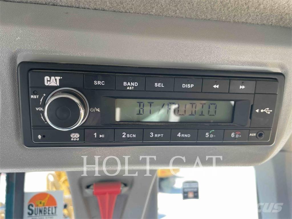 CAT 938M Колесни товарачи