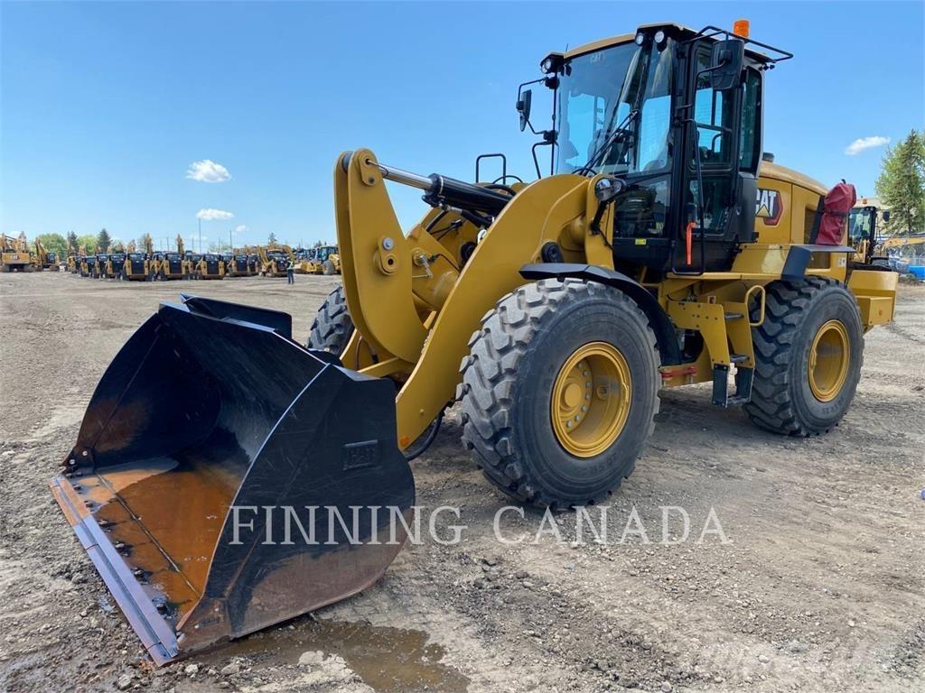 CAT 938M Колесни товарачи