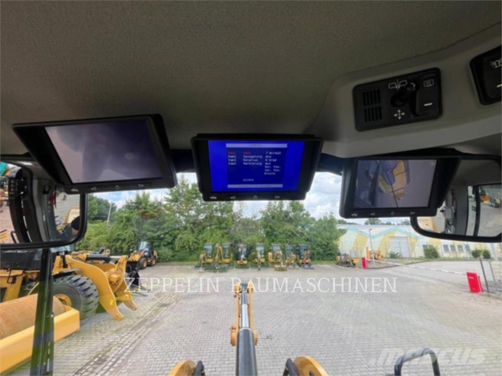 CAT 938M Колесни товарачи