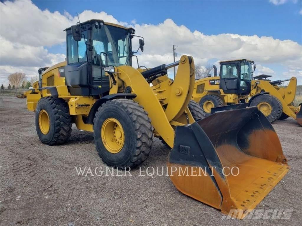CAT 938M Колесни товарачи
