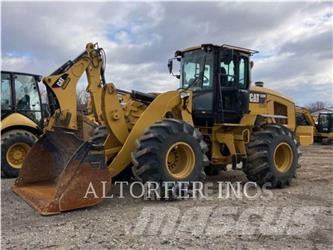 CAT 938M Колесни товарачи