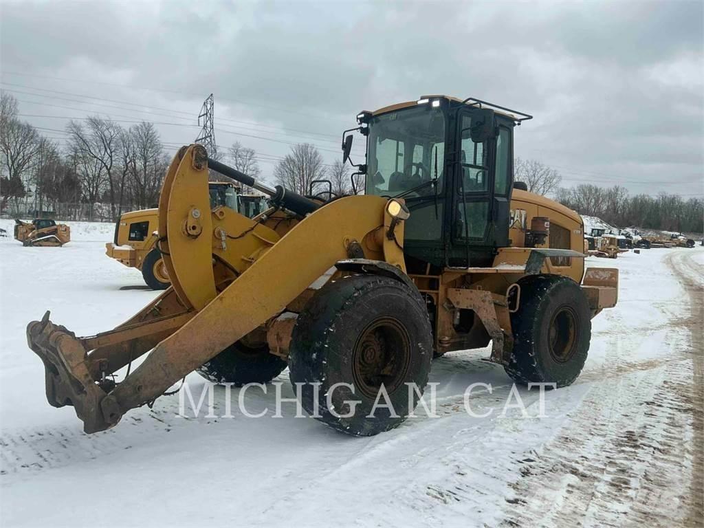 CAT 938M H3RQ Колесни товарачи