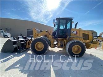 CAT 938M QC Колесни товарачи
