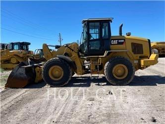 CAT 938M QC Колесни товарачи
