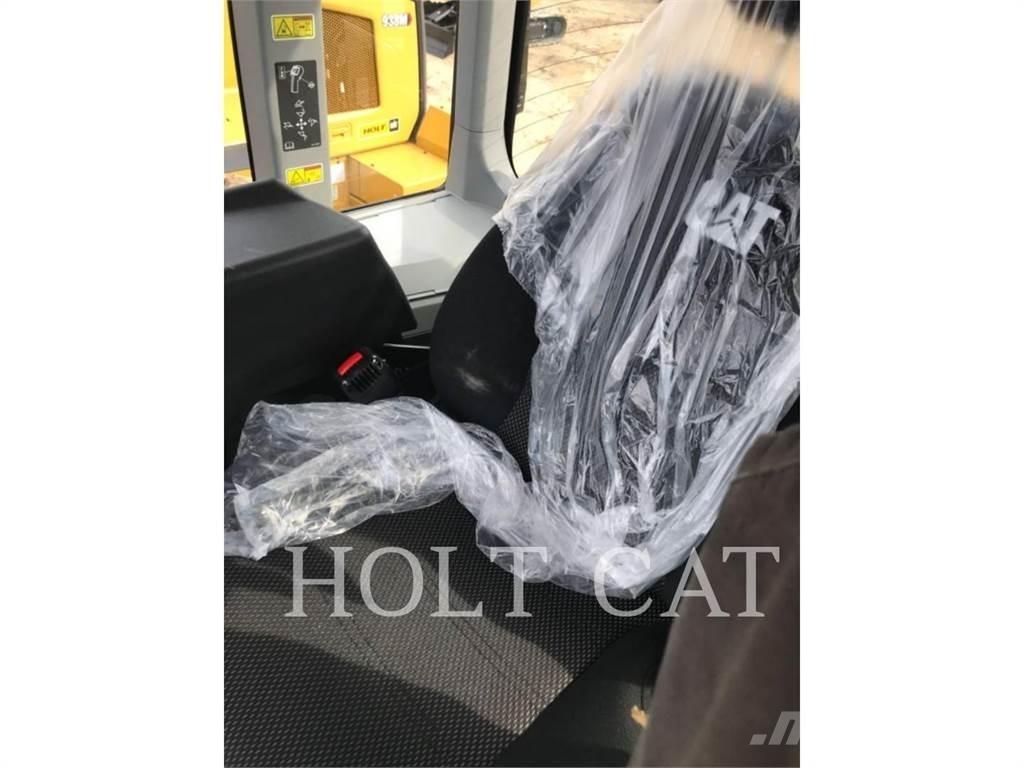 CAT 938M QC Колесни товарачи