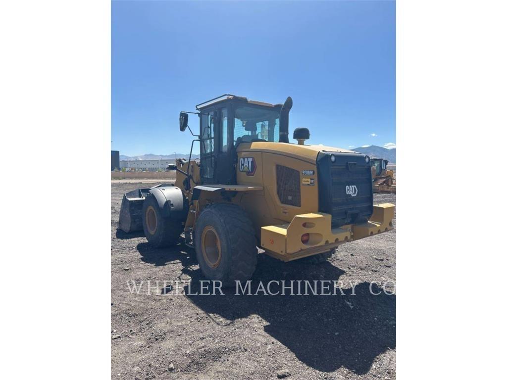 CAT 938M QC Колесни товарачи