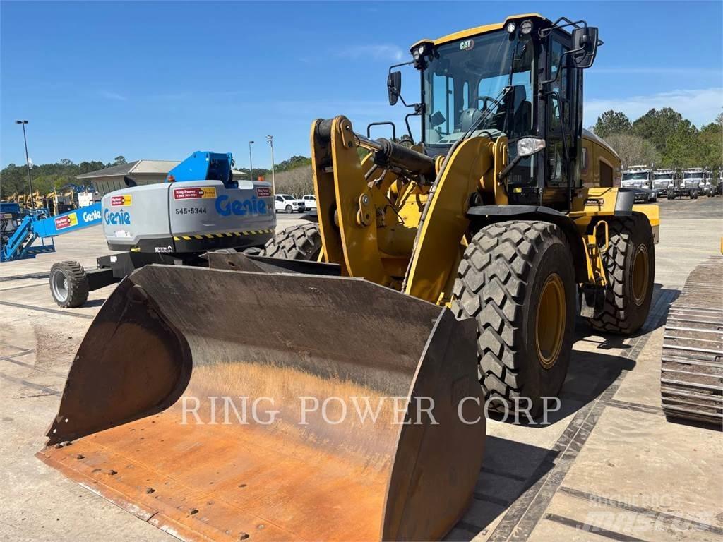 CAT 938MQC Колесни товарачи