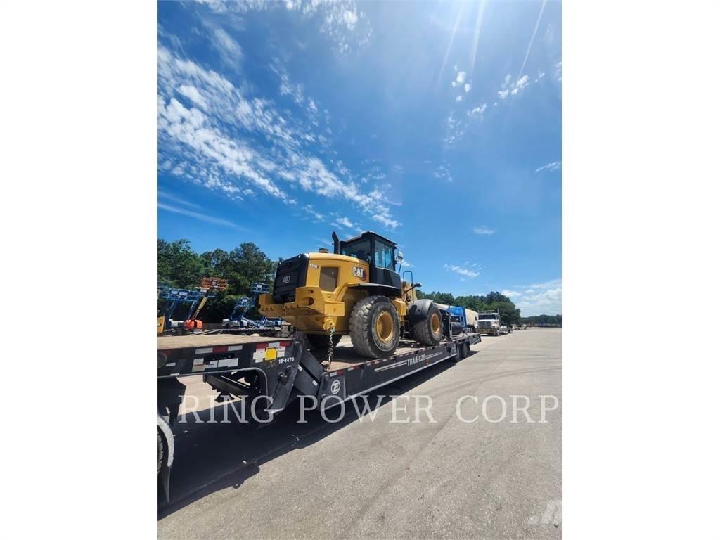CAT 938MQC Колесни товарачи