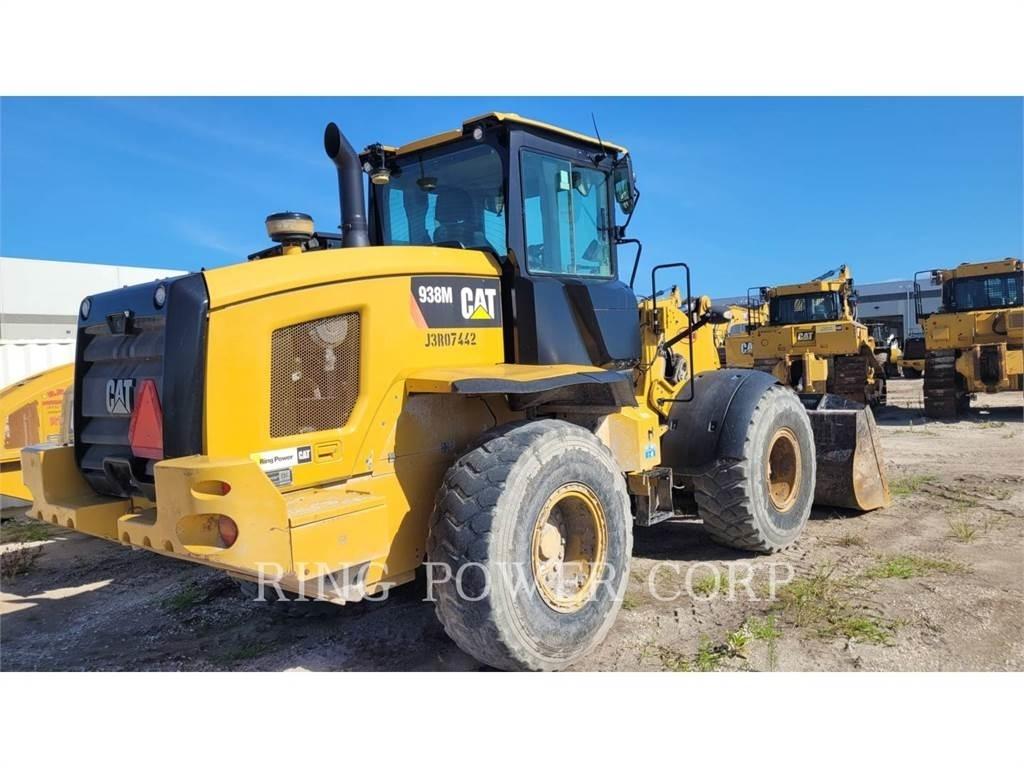 CAT 938MQC Колесни товарачи