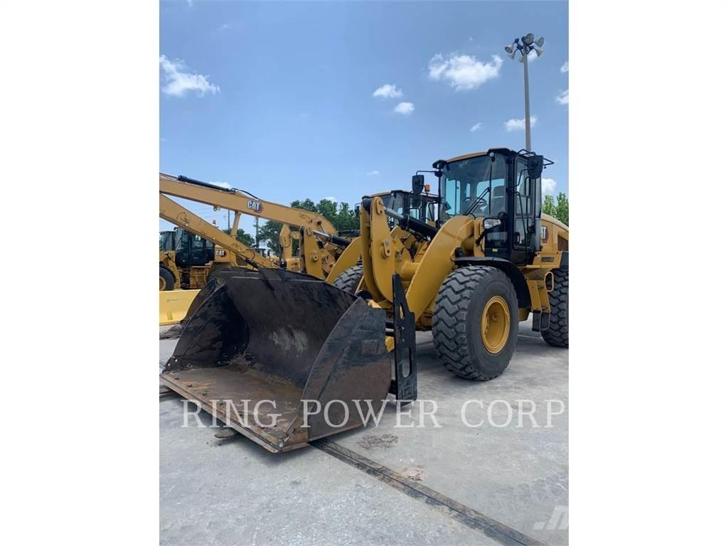 CAT 938MQC Колесни товарачи
