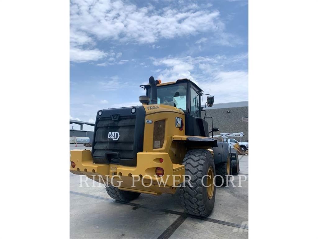 CAT 938MQC Колесни товарачи