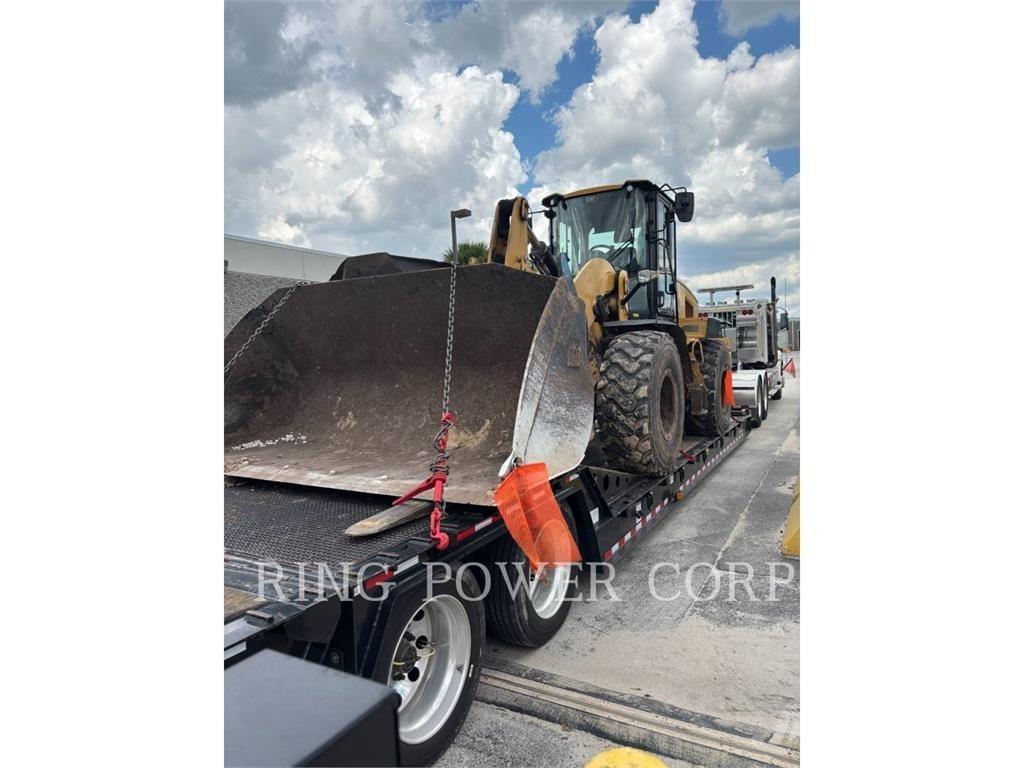 CAT 938MQC Колесни товарачи