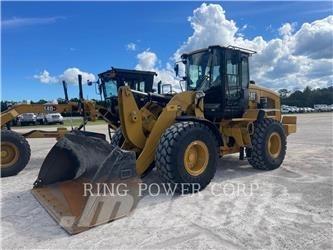 CAT 938MQC3V Колесни товарачи