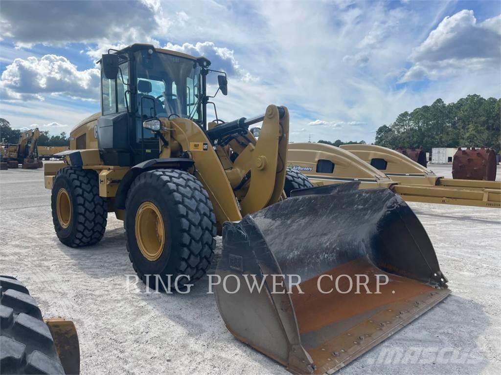 CAT 938MQC3V Колесни товарачи