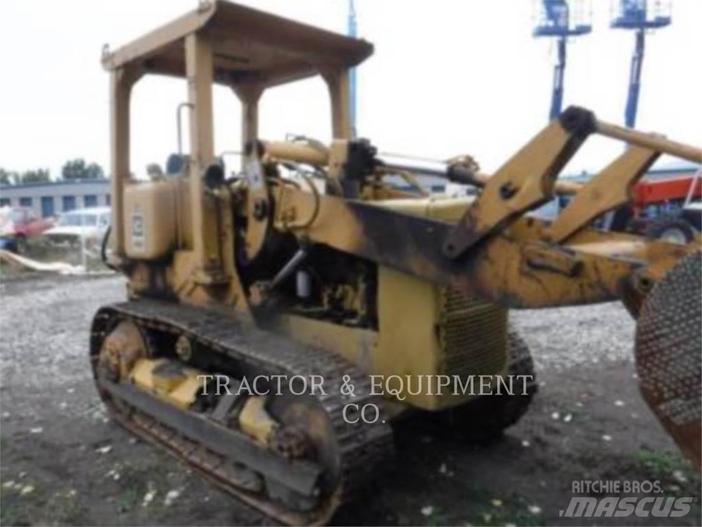 CAT 941B Верижни булдозери
