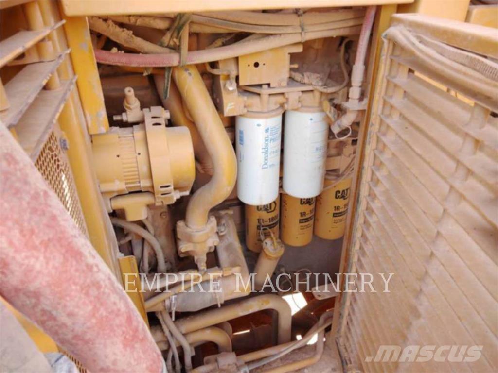 CAT 944F Колесни товарачи