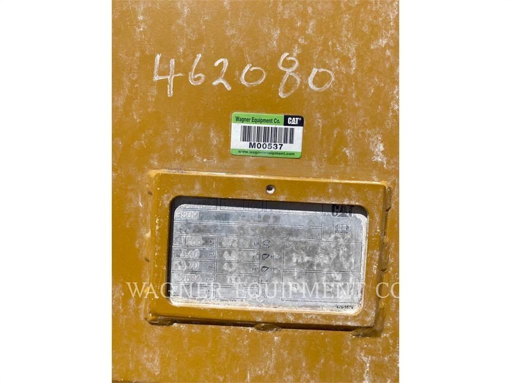 CAT 950 Кофи