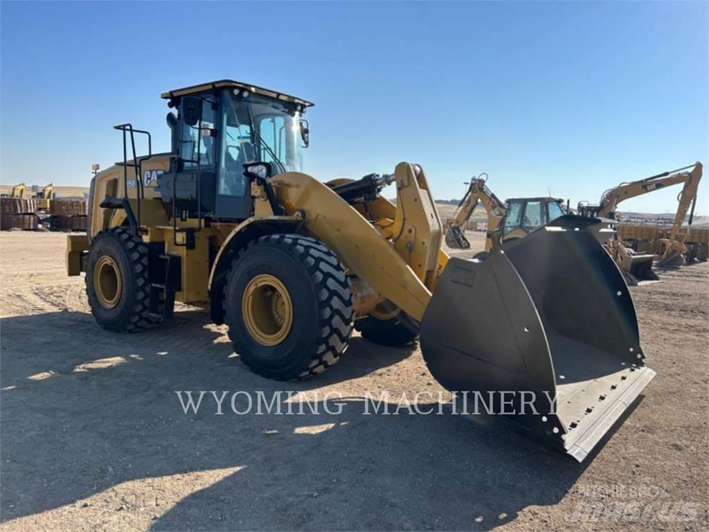 CAT 950 Колесни товарачи
