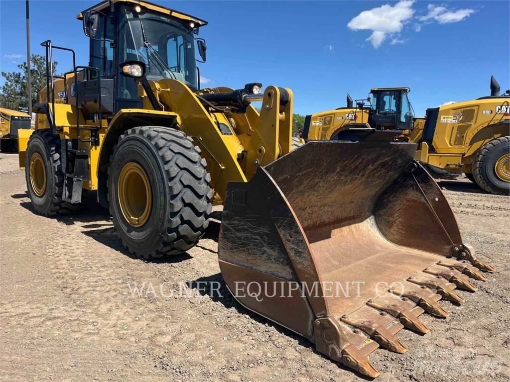 CAT 950 Колесни товарачи