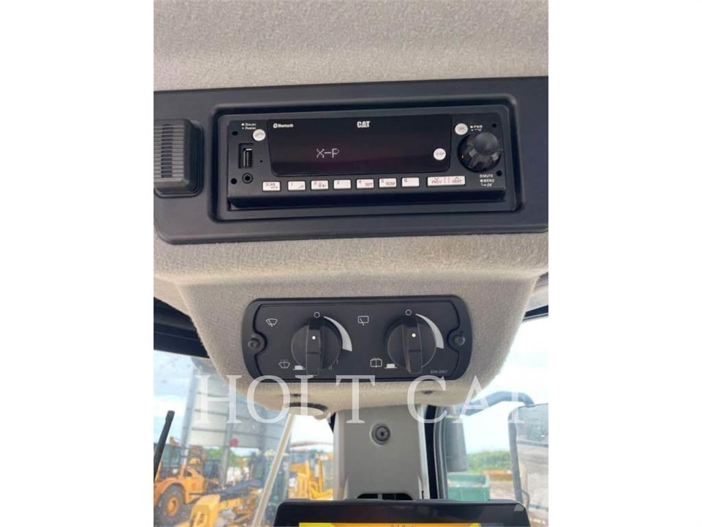 CAT 950 Колесни товарачи
