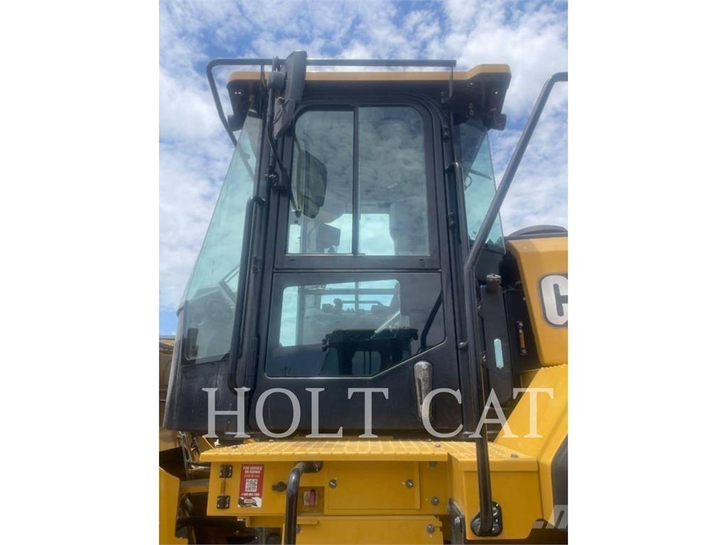 CAT 950 Колесни товарачи