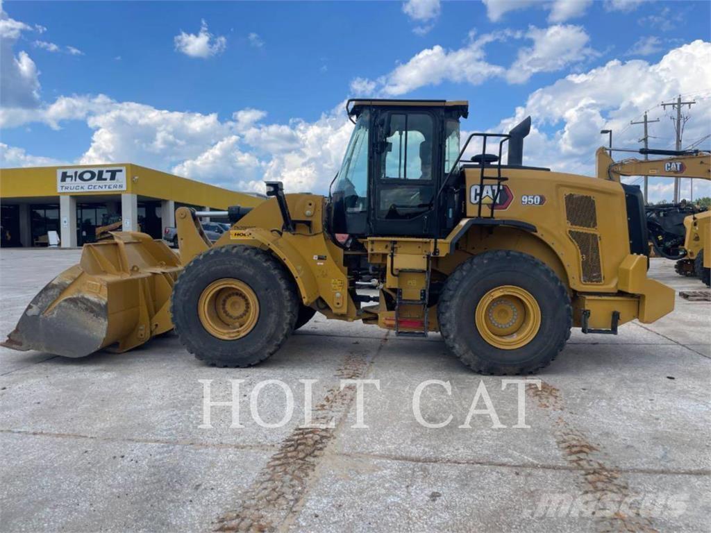 CAT 950 Колесни товарачи