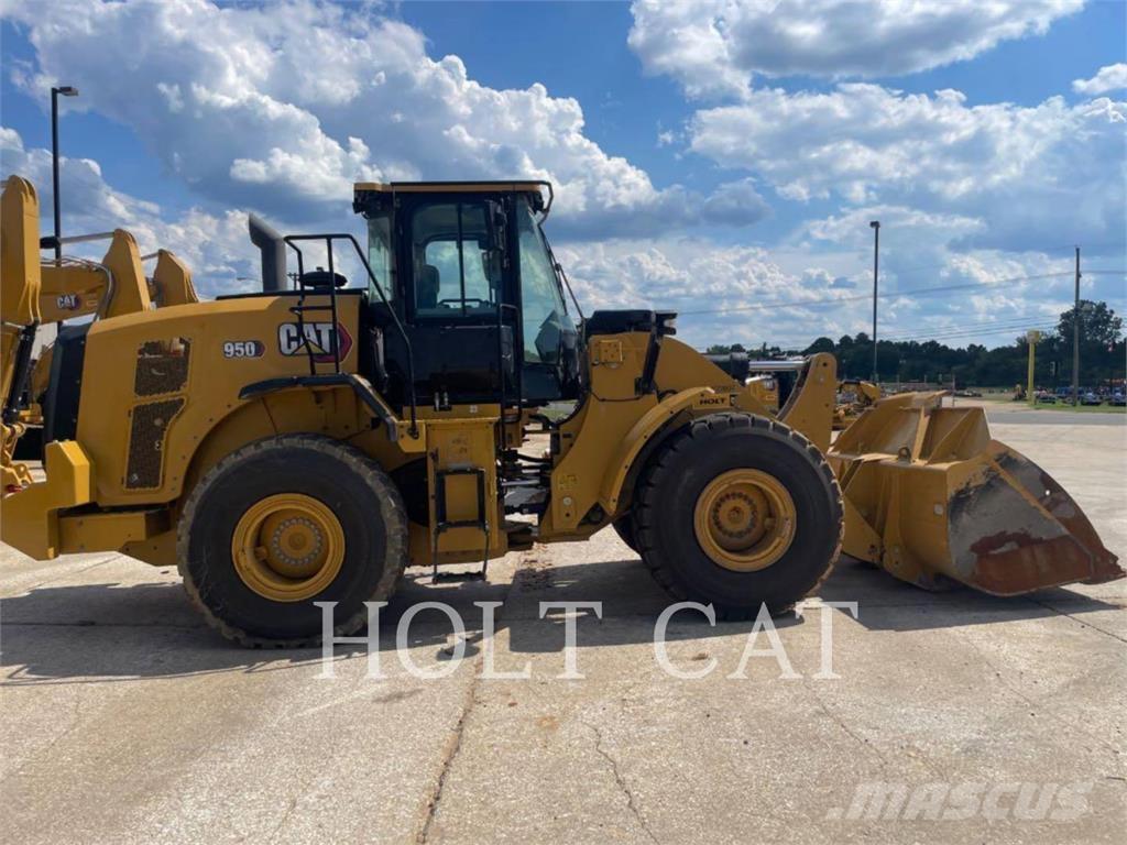 CAT 950 Колесни товарачи
