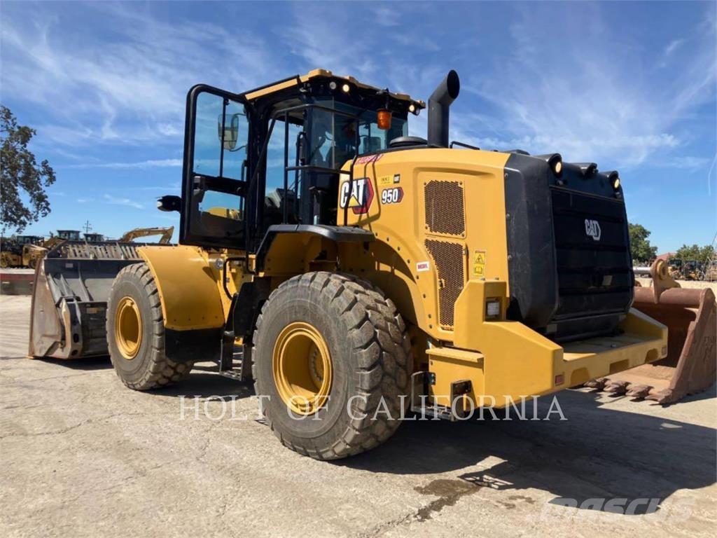 CAT 950 Колесни товарачи