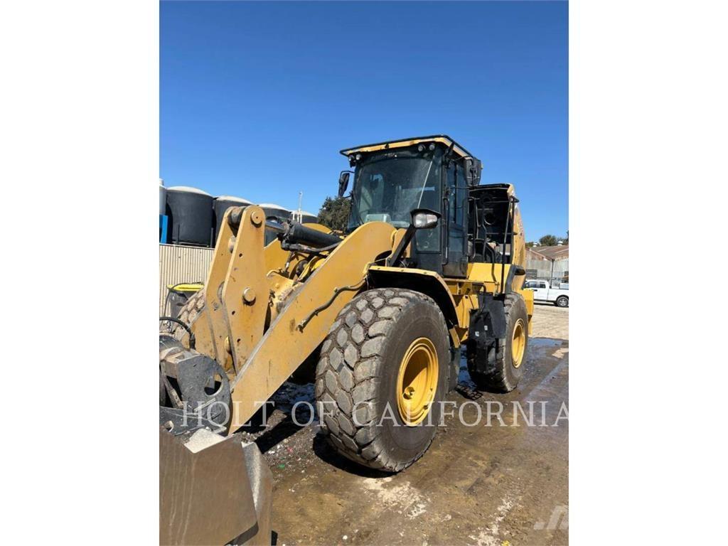 CAT 950 Колесни товарачи