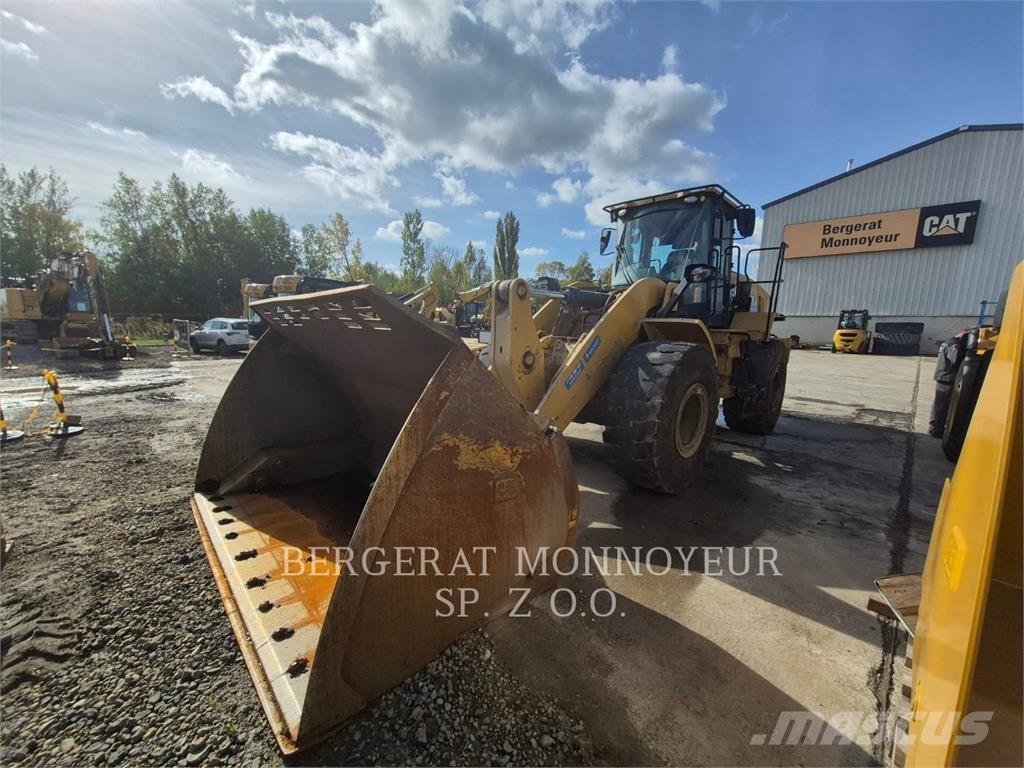 CAT 950 Колесни товарачи