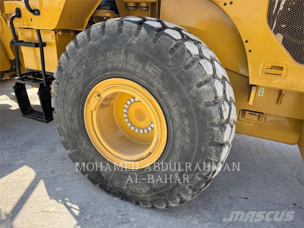 CAT 950 Колесни товарачи