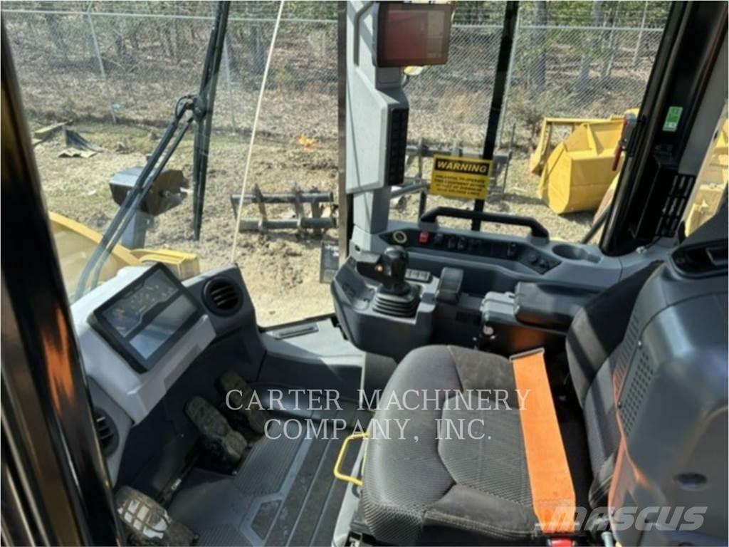 CAT 950-14 Колесни товарачи